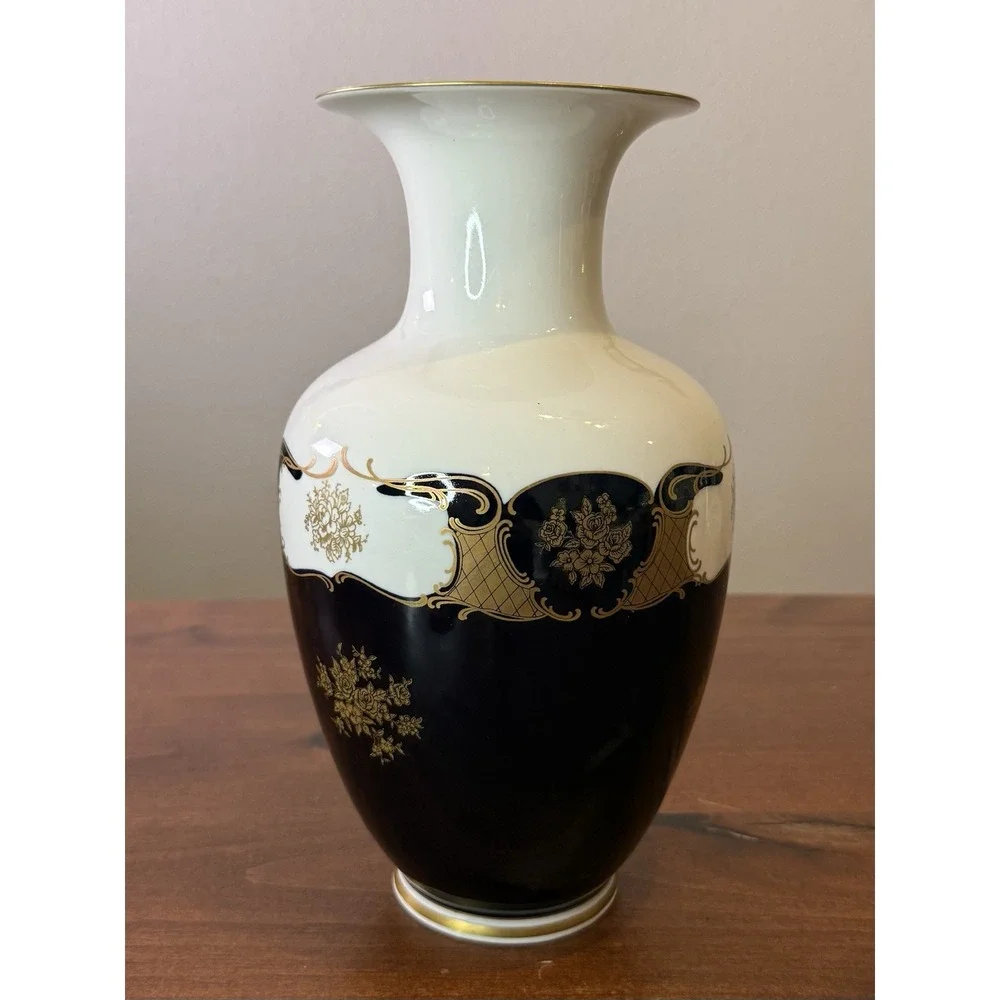 Vintage Echt Kobalt Vase Made in German DR Floral Motif Blue White Gold 11
